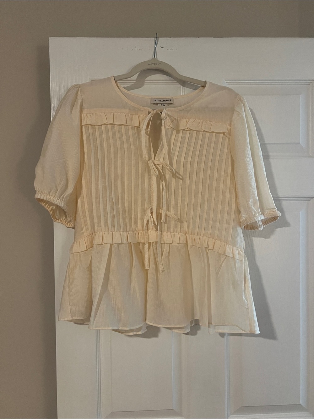 Laura Ashley Pale Yellow/Cream Ruffle Tie-Front Peplum Top